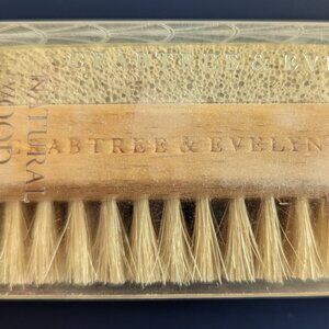 Crabtree & Evelyn  Natural wooden nail brush & pumice - NEW!